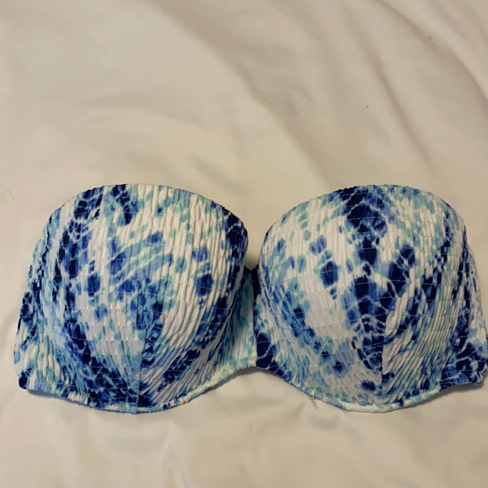 Victoria's Secret Blue and White Bikini Top